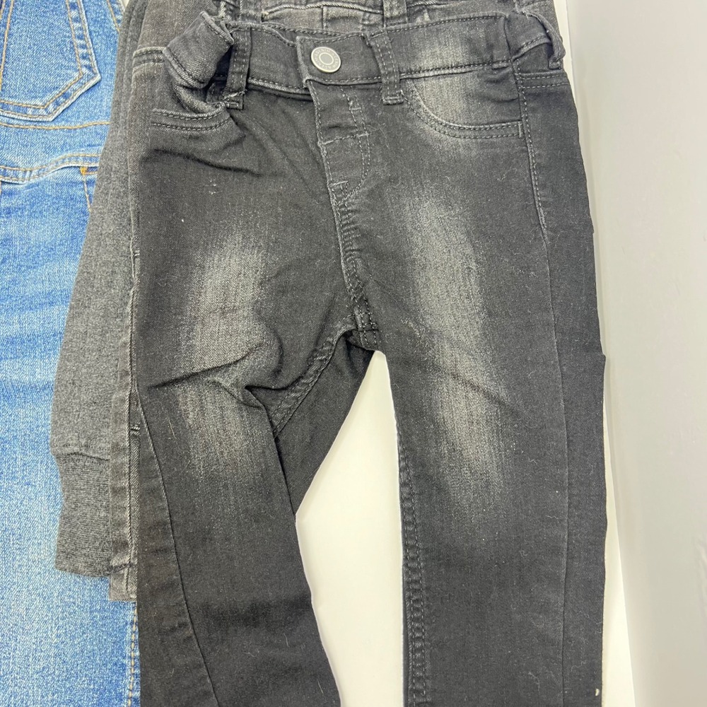 Fall Outfit Lot 9-12M OshKosh Overalls Joggers Jeans Bodysuit H&M Koala Baby - Picture 4 of 10